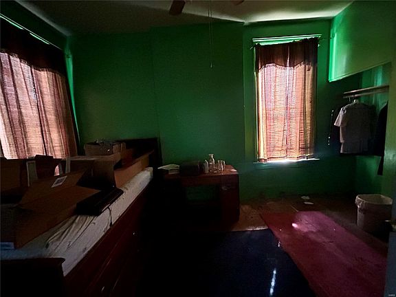 2nd image of 1426 N Newstead Ave