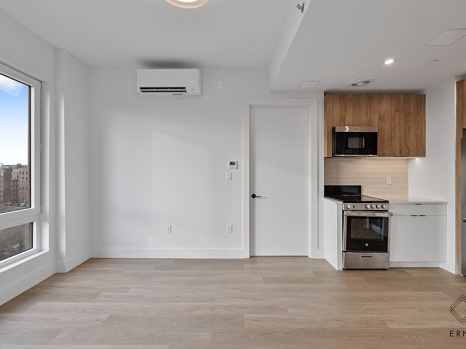 1st image of 80 Linden Blvd #3R