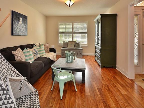 5th image of 607 Autumn Fern Ln