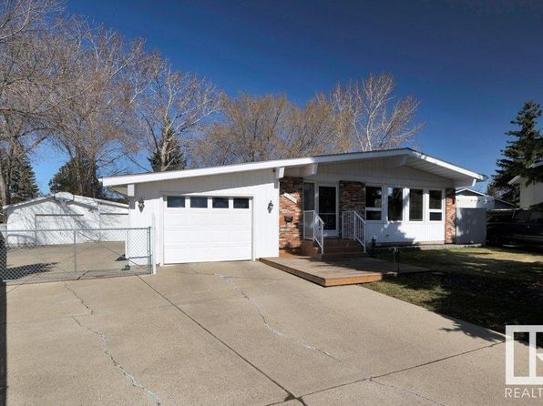 1160 68th St NW, Edmonton, AB T6K 3K4