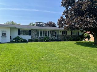 6336 Virginia St, Cass City, MI 48726