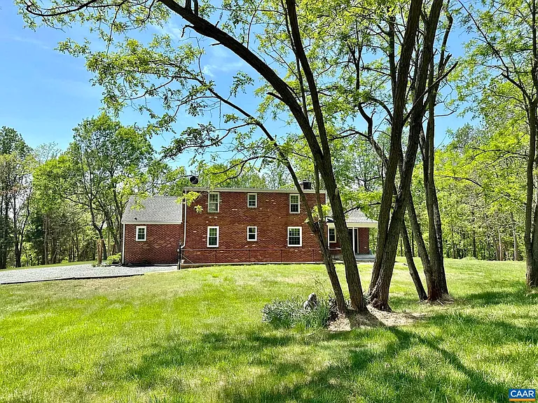 2278 Hansens Mountain Rd — Photo 37