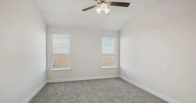 327 Colorado Cyn — Photo 13