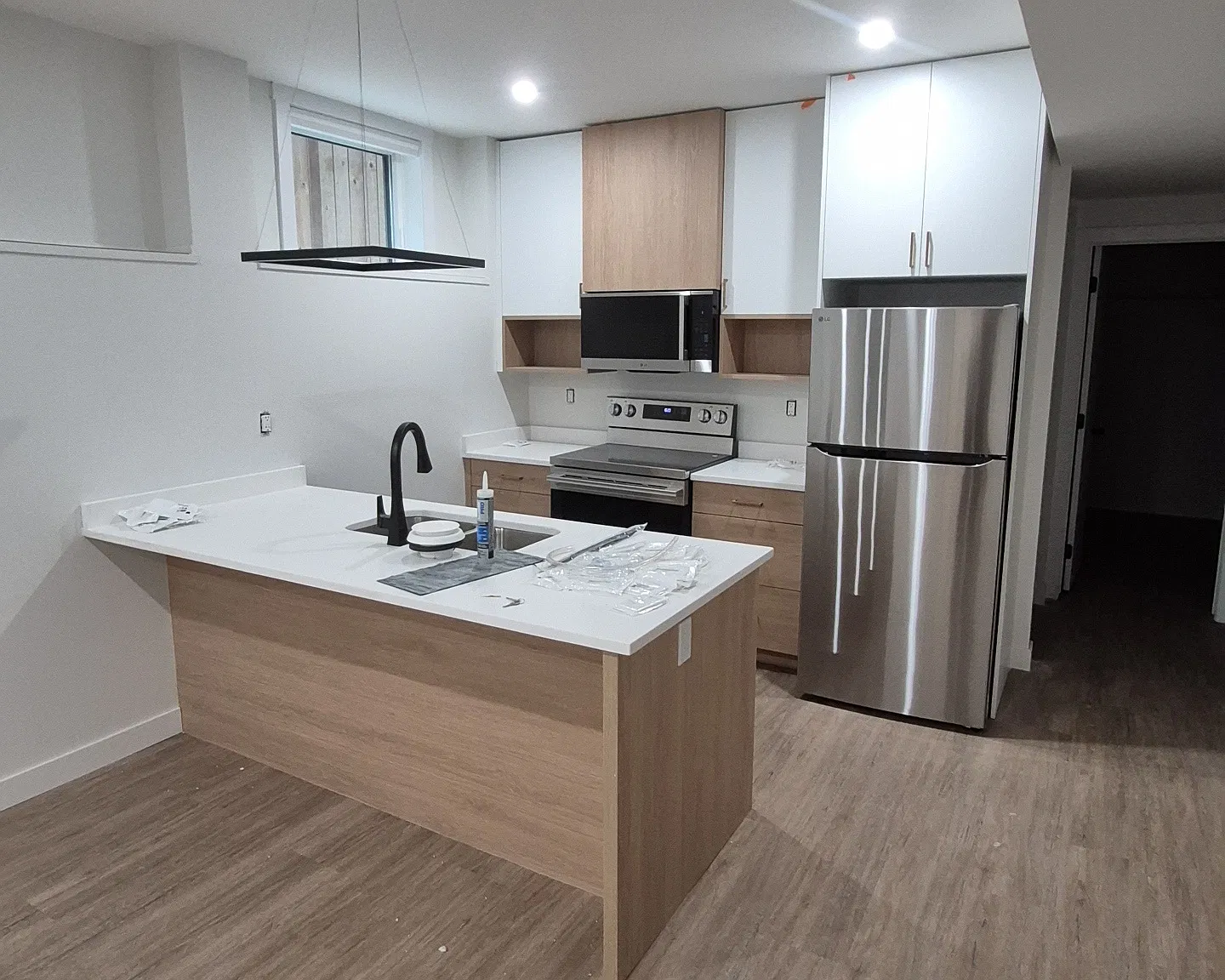 1 bed, 830 sqft, $1,750 — Photo 1