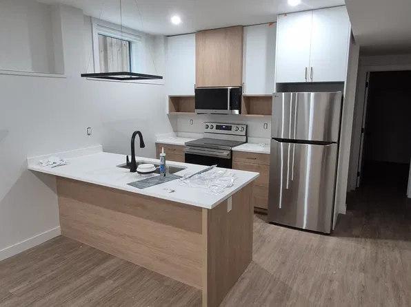831 5th Ave N #1, Saskatoon, SK S7K 2R7