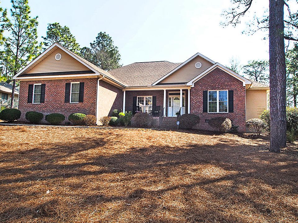 1st image of 105 Winsford Cir