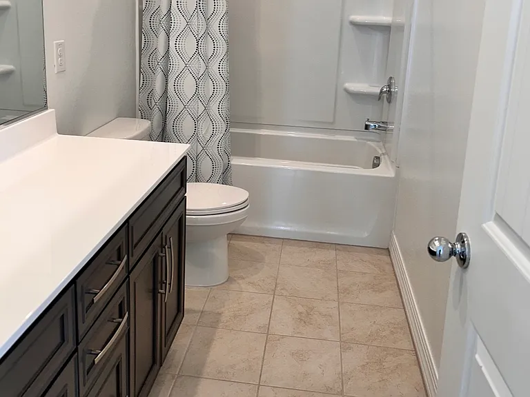7408 W Cavalier Dr — Photo 4