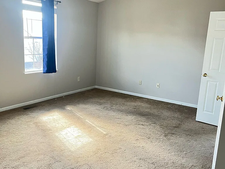 7236 Winterbek Ave — Photo 17