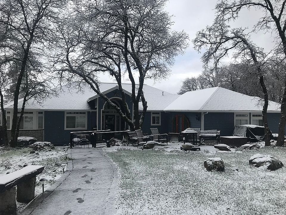 1st image of 18242 Mountain Park Ct