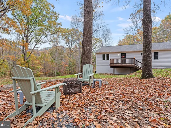 345 Bird Ln, Stanardsville, VA 22973