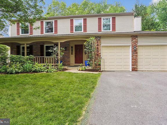 2nd image of 18808 Cross Country Ln