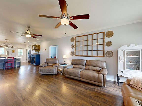 4th image of 3444 Sandhill Road