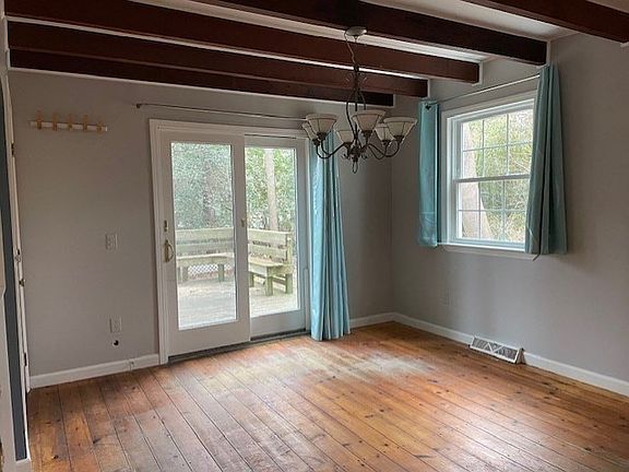 5th image of 23 Captain Baker Rd