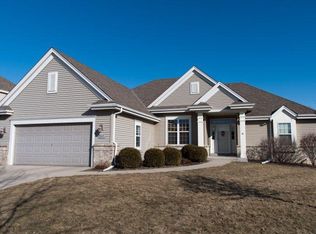 N174W20310 Raymond Rd, Jackson, WI 53037