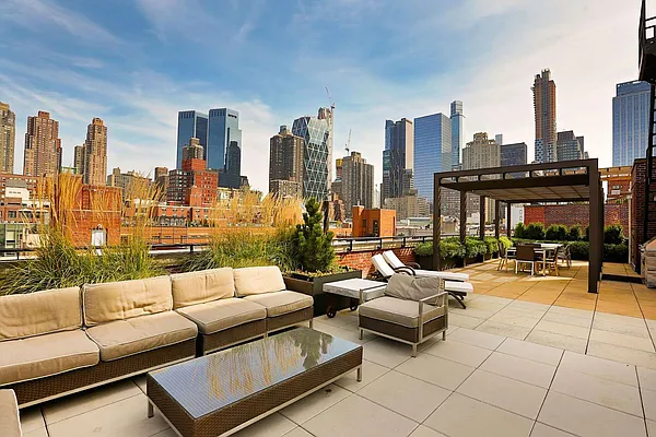 Rented by Keller Williams NYC | media 36