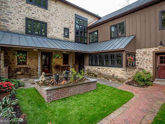 5th image of 2855 Ash Mill Rd