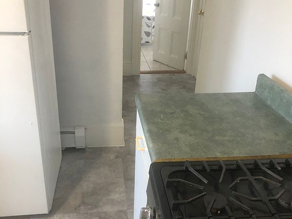 3rd image of 40 Seafoam Ave #2