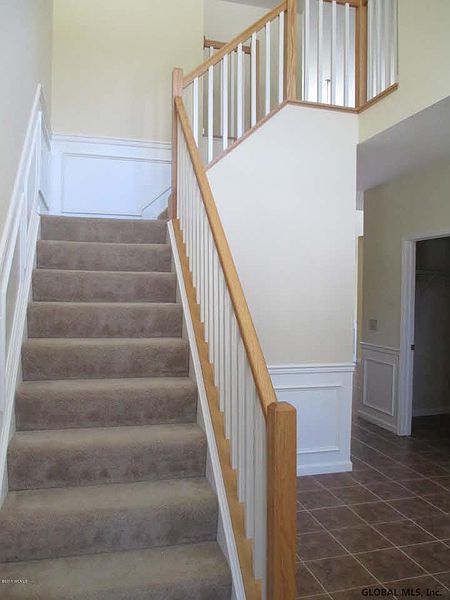 3rd image of 14 Creekside Drive