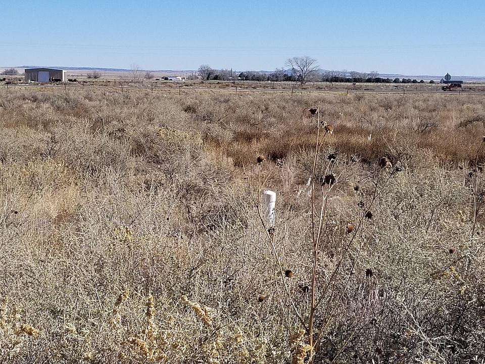 2nd image of 44 Club House Rd