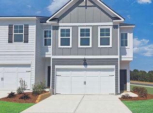 2002 Fall Harvest Dr, Macon, GA 31216