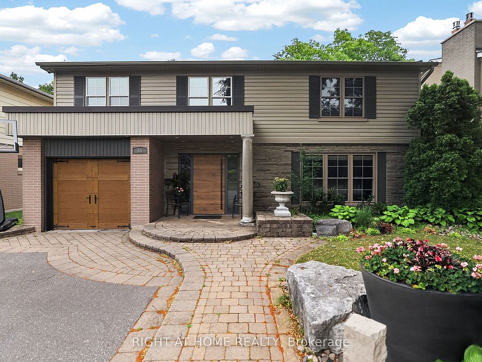 1st image of 35 Brightbay Cres