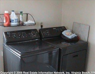 2nd image of 2413 Potters Rd