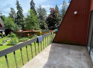 10761 Burke Ave N, Seattle, WA 98133