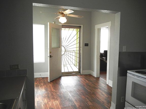 5th image of 1723 SAN FERNANDO ST