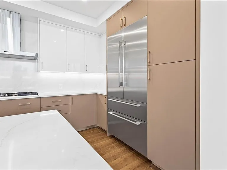 2425 Peachtree Rd NE #503 — Photo 6