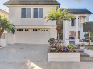6052 Barbados Ave, Cypress, CA 90630