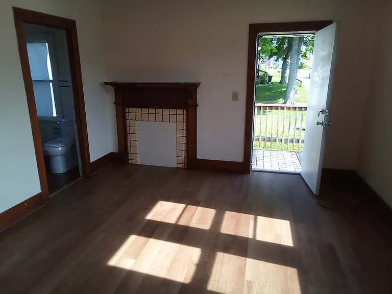 162 Pennslvna Ave #162 PENNSYLVANIA AVE — Photo 2