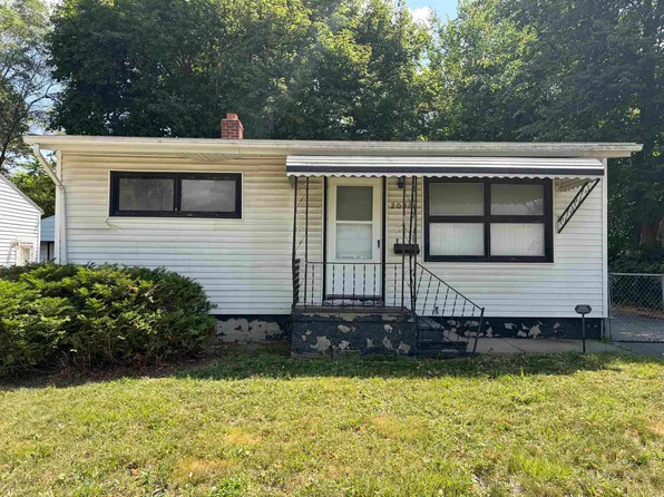 2007 Gilmartin St, Flint, MI 48503