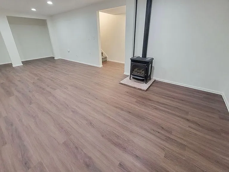 1421 Kendall Dr — Photo 15