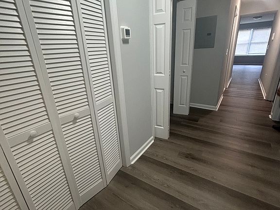 2nd image of 40 12th Ave APT 6