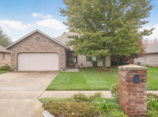 3592 S Swan Ave, Springfield, MO 65807
