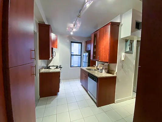 Rented by Brown Harris Stevens | media 11