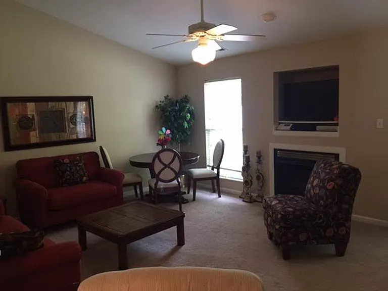 202 Concord Rd — Photo 11