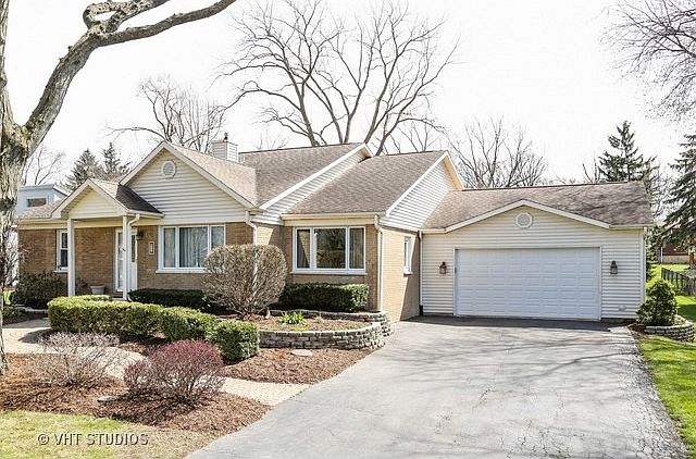 1st image of 933 Hitchcock Ave