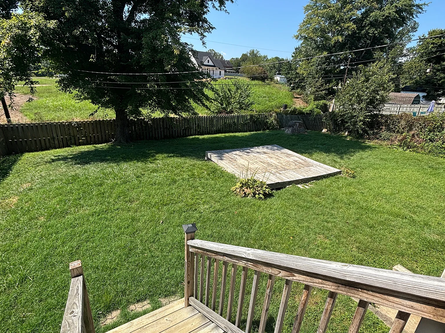 3 bed, 1.5 bath, 1412 sqft, $1,300 — Photo 2
