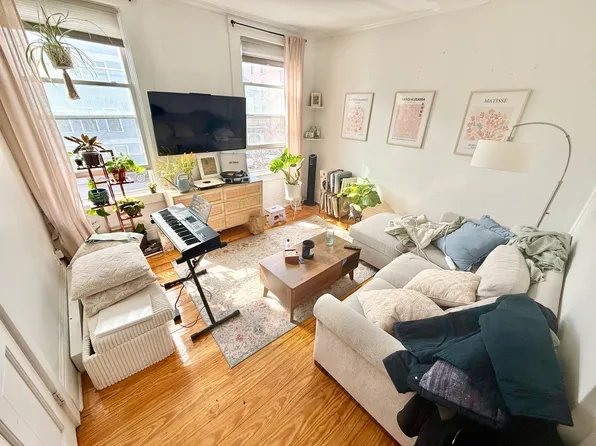 369 Dorchester St Floor 2, Boston, MA 02127