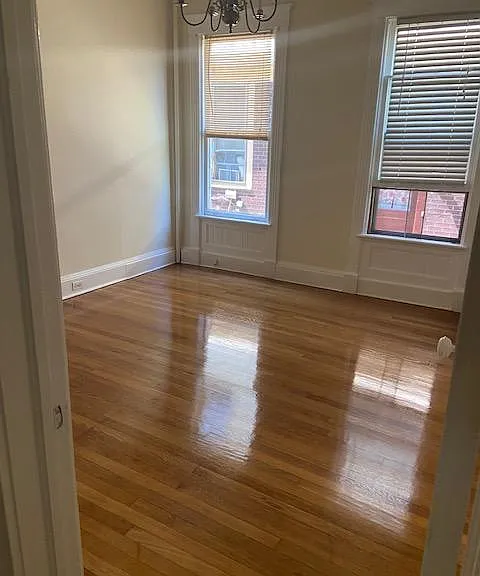 57 N Pine Ave #1 — Photo 14