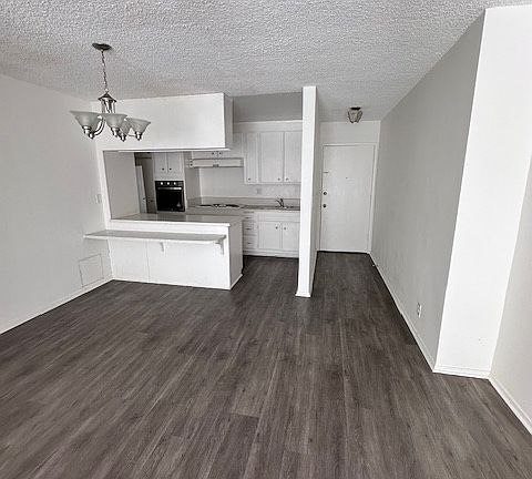 Dining room, kitchen