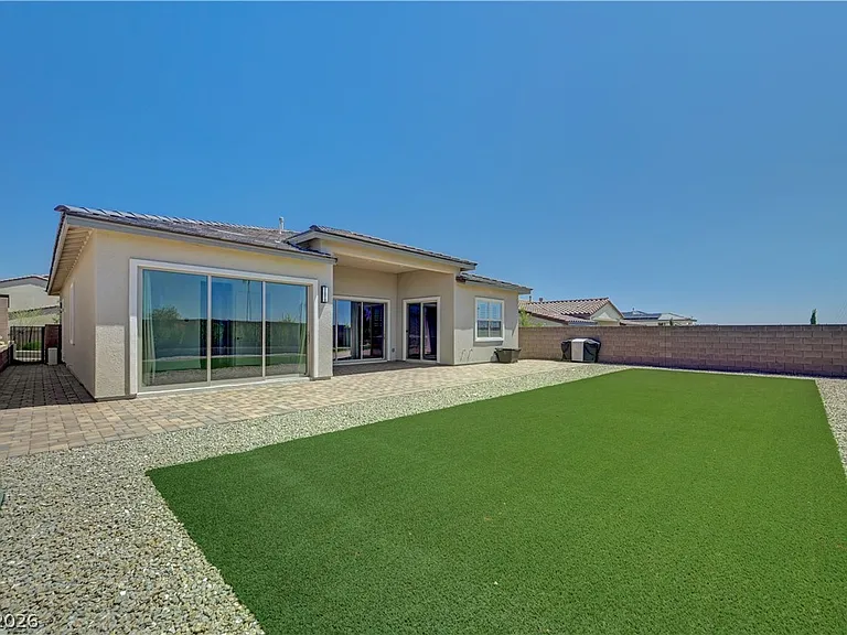 11803 Giroma Ave — Photo 41