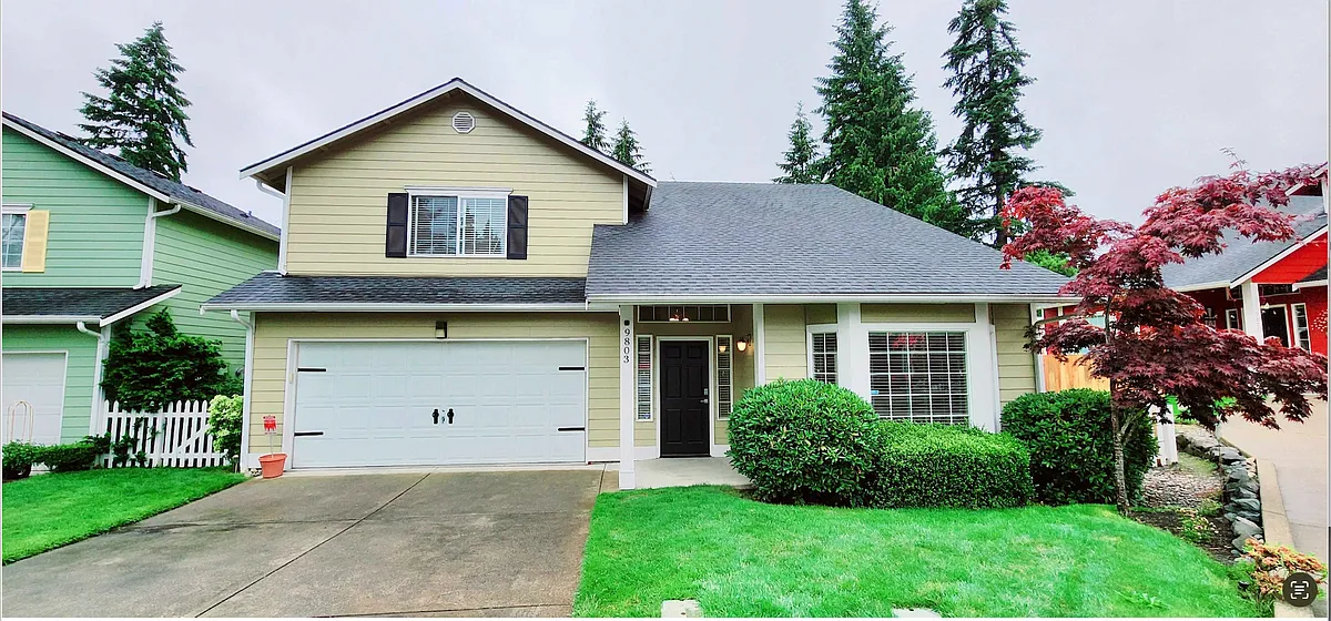 Photo 1 of 90 - 9803 23rd Ave SE #86 - Everett, WA Front_2 - 9803 23rd Ave SE #86