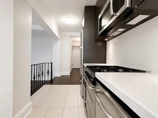Kitchen, photo 2