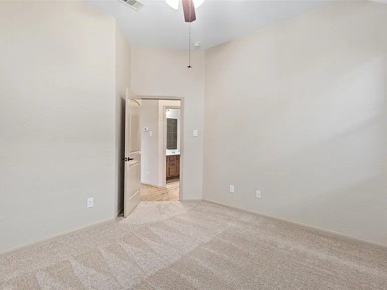 2886 Aurelia Ln — Photo 25