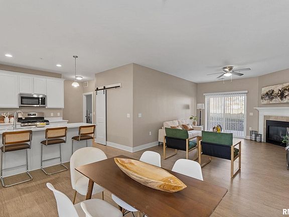 4th image of 2934 Shanes Way