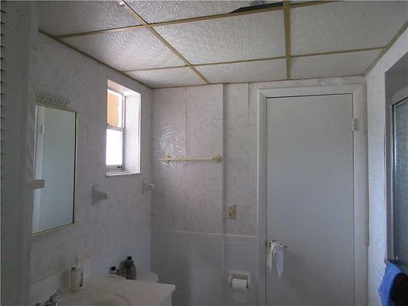 5th image of 8002 Lagos De Campo Blvd APT 307