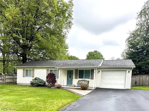 1298 Elberon Ave, Salem, OH 44460