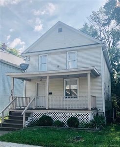 355 71st St, Niagara Falls, NY, 14304